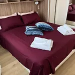 Mi Casa Es Su Casa *