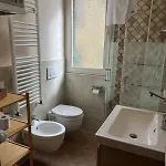 Mi Casa Es Su Casa