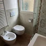 Mi Casa Es Su Casa