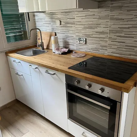아파트 Mi Casa Es Su Casa *